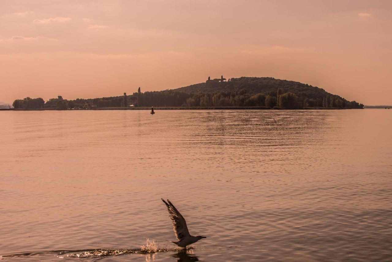 Isola Polvese Resort Castiglione del Lago Eksteriør billede