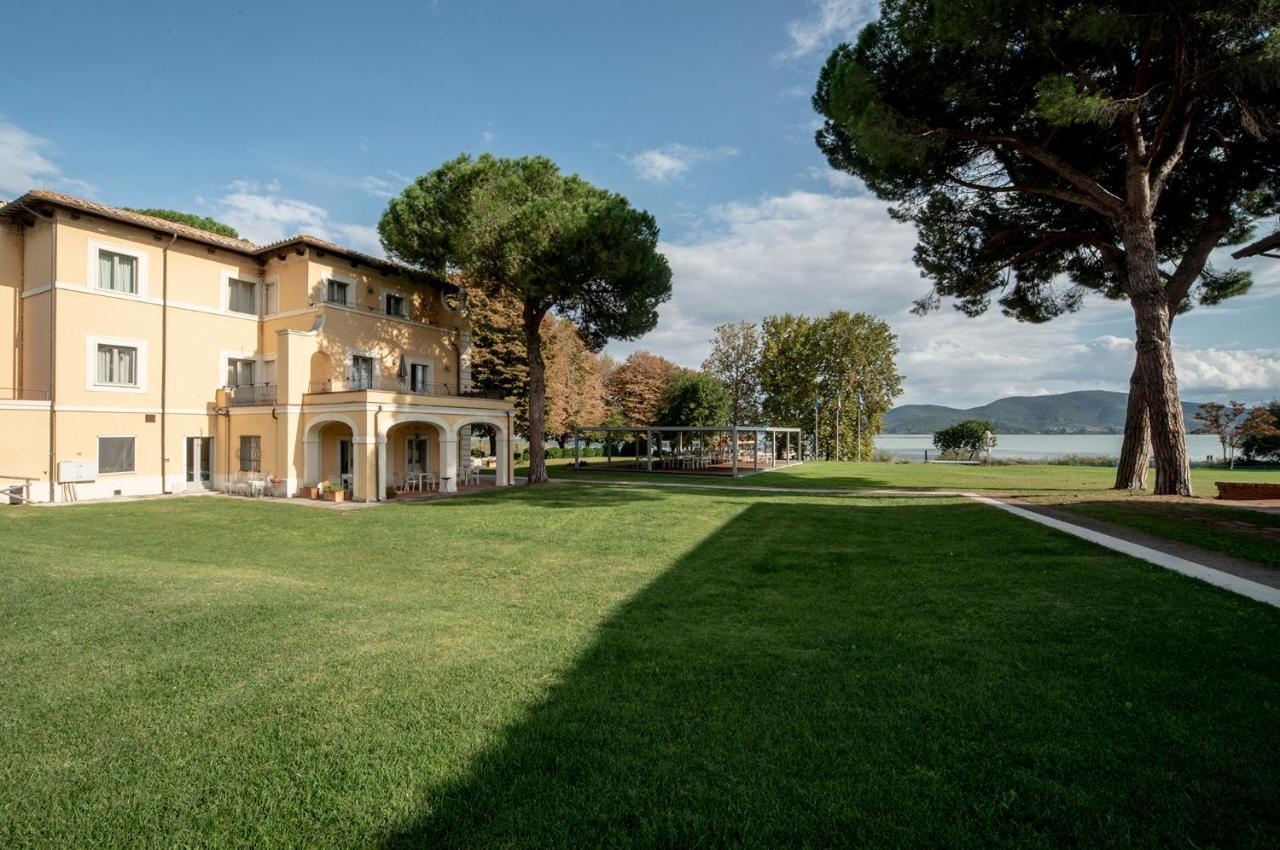 Isola Polvese Resort Castiglione del Lago Eksteriør billede