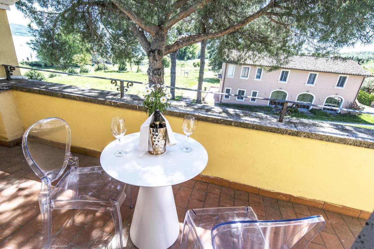 Isola Polvese Resort Castiglione del Lago Eksteriør billede