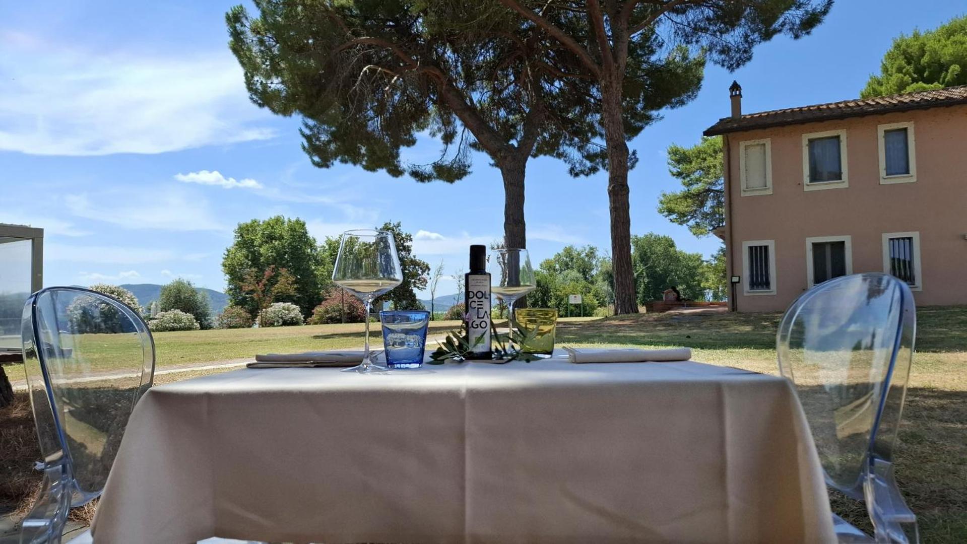 Isola Polvese Resort Castiglione del Lago Eksteriør billede