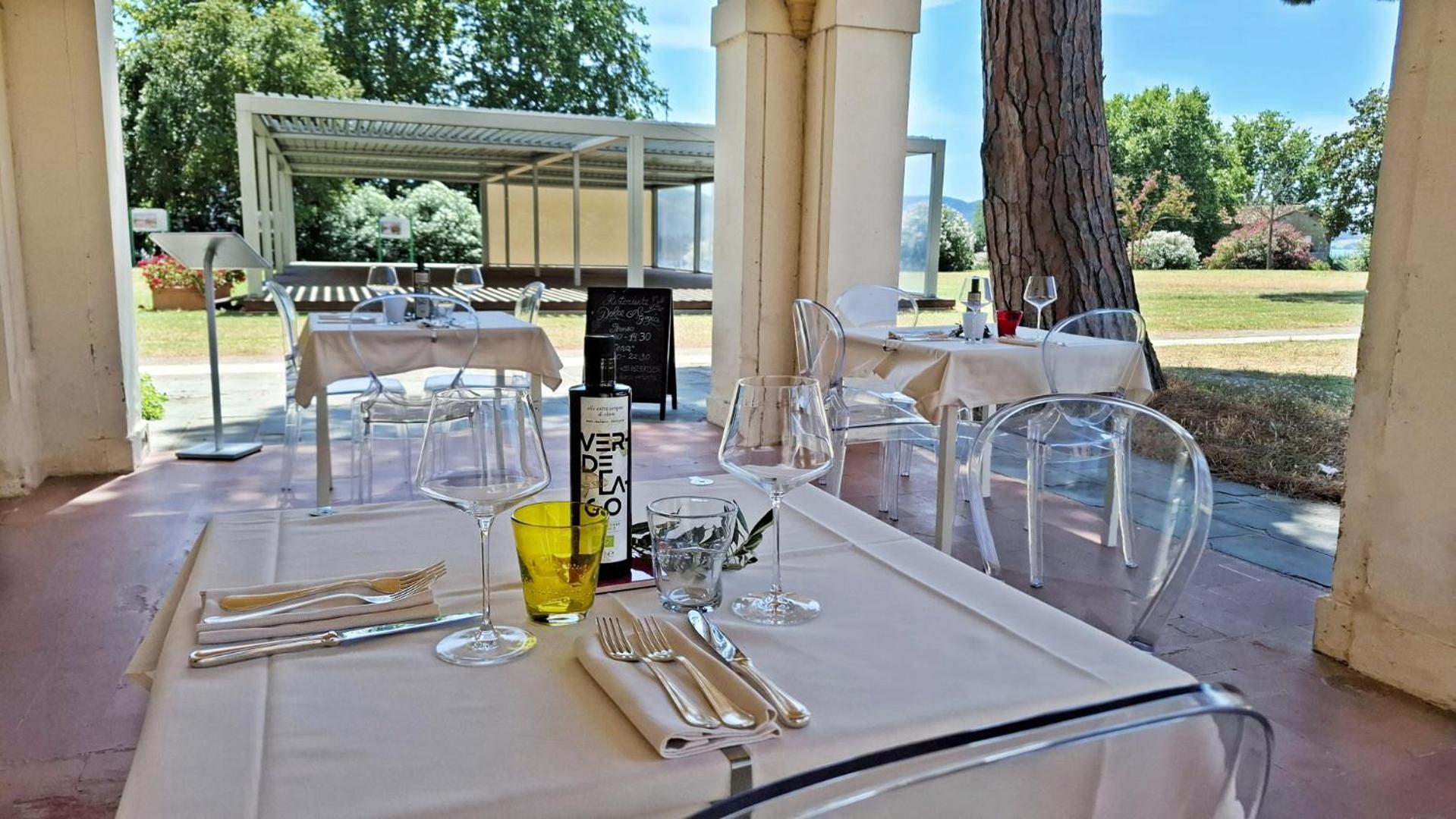 Isola Polvese Resort Castiglione del Lago Eksteriør billede